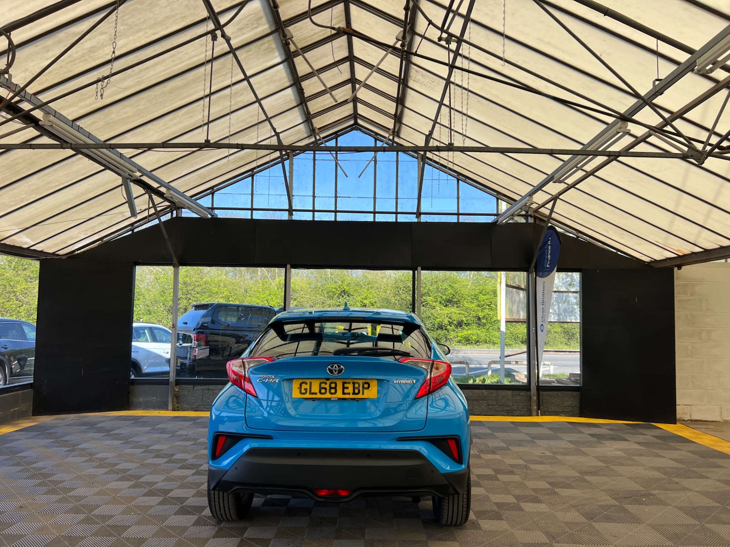 Used Toyota C-HR 2018 for sale - 78155665: Photo 8