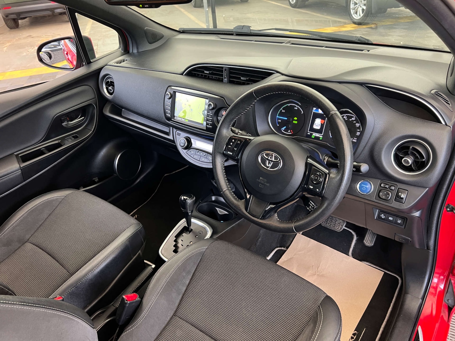 Used Toyota Yaris 2019 for sale - 76277690: Photo 12