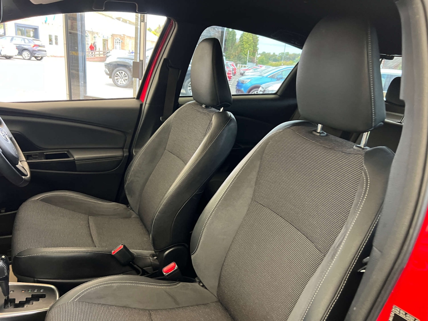 Used Toyota Yaris 2019 for sale - 76277690: Photo 26