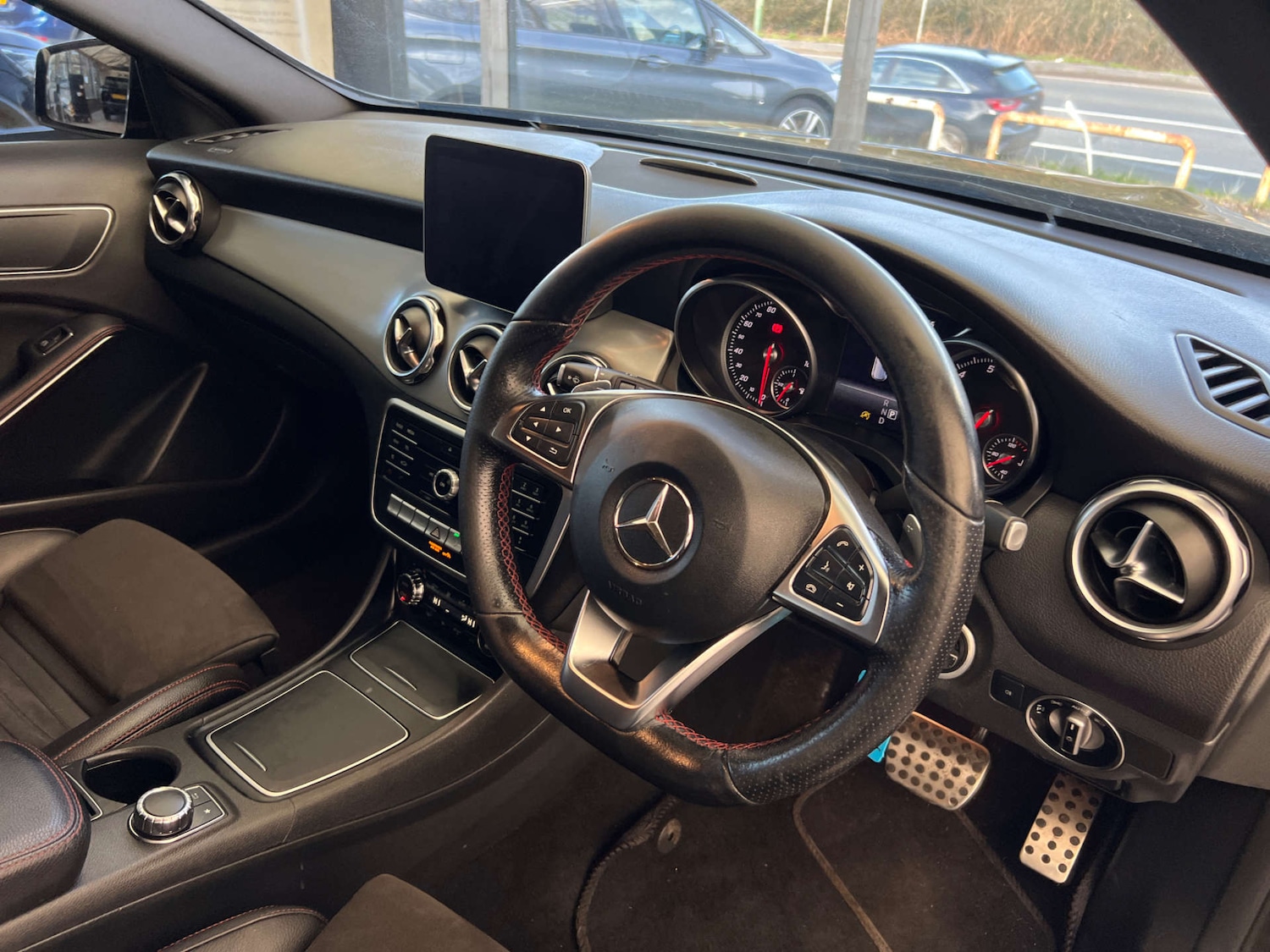 Used Mercedes-Benz GLA 2018 for sale - 77656586: Photo 12