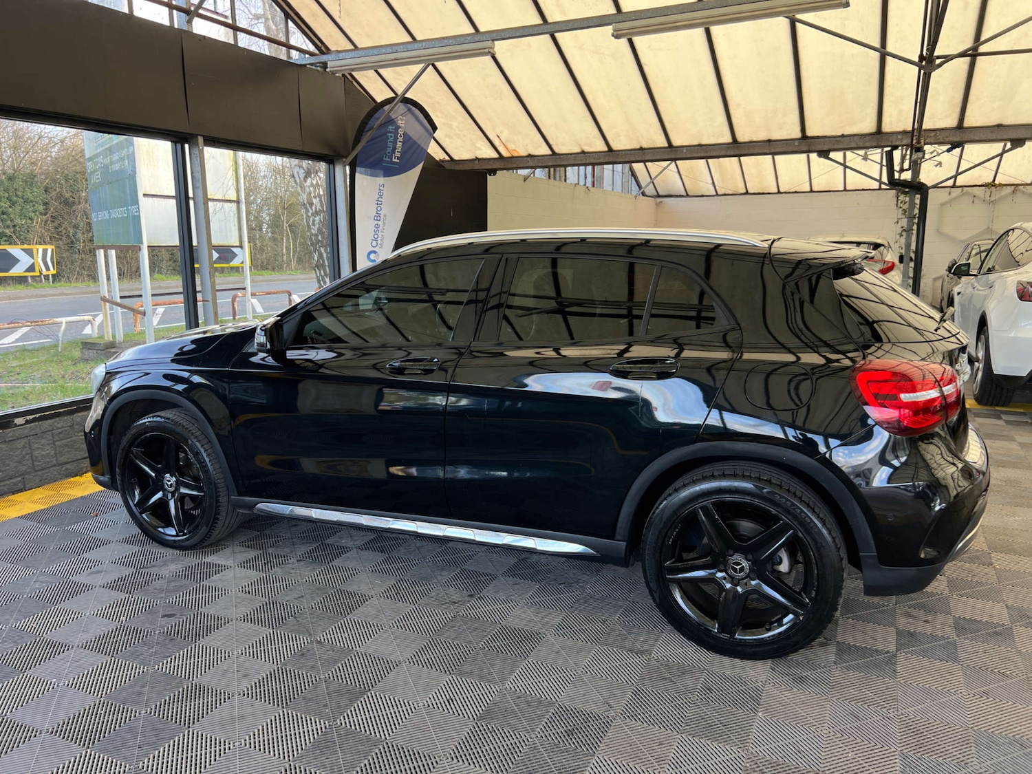 Used Mercedes-Benz GLA 2018 for sale - 77656586: Photo 7