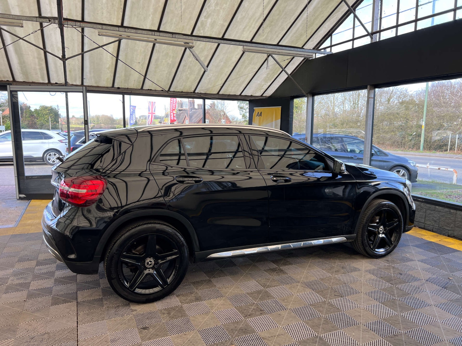 Used Mercedes-Benz GLA 2018 for sale - 77656586: Photo 9