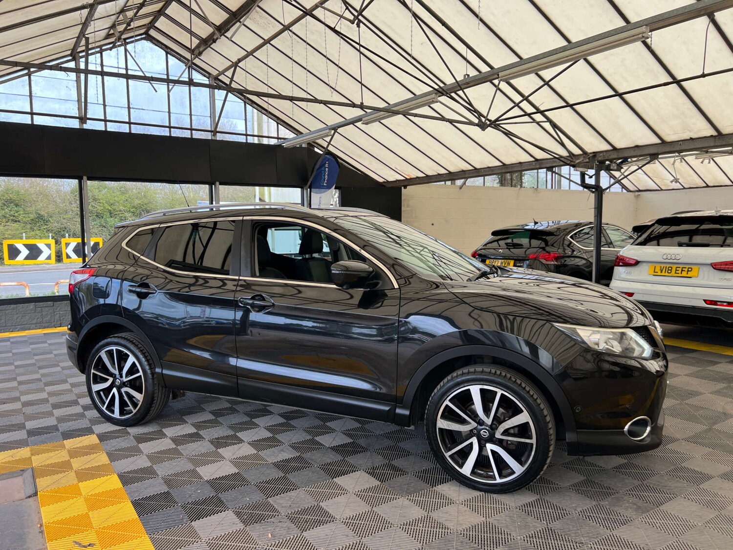 Used Nissan Qashqai 2016 for sale - 78032003: Photo 3