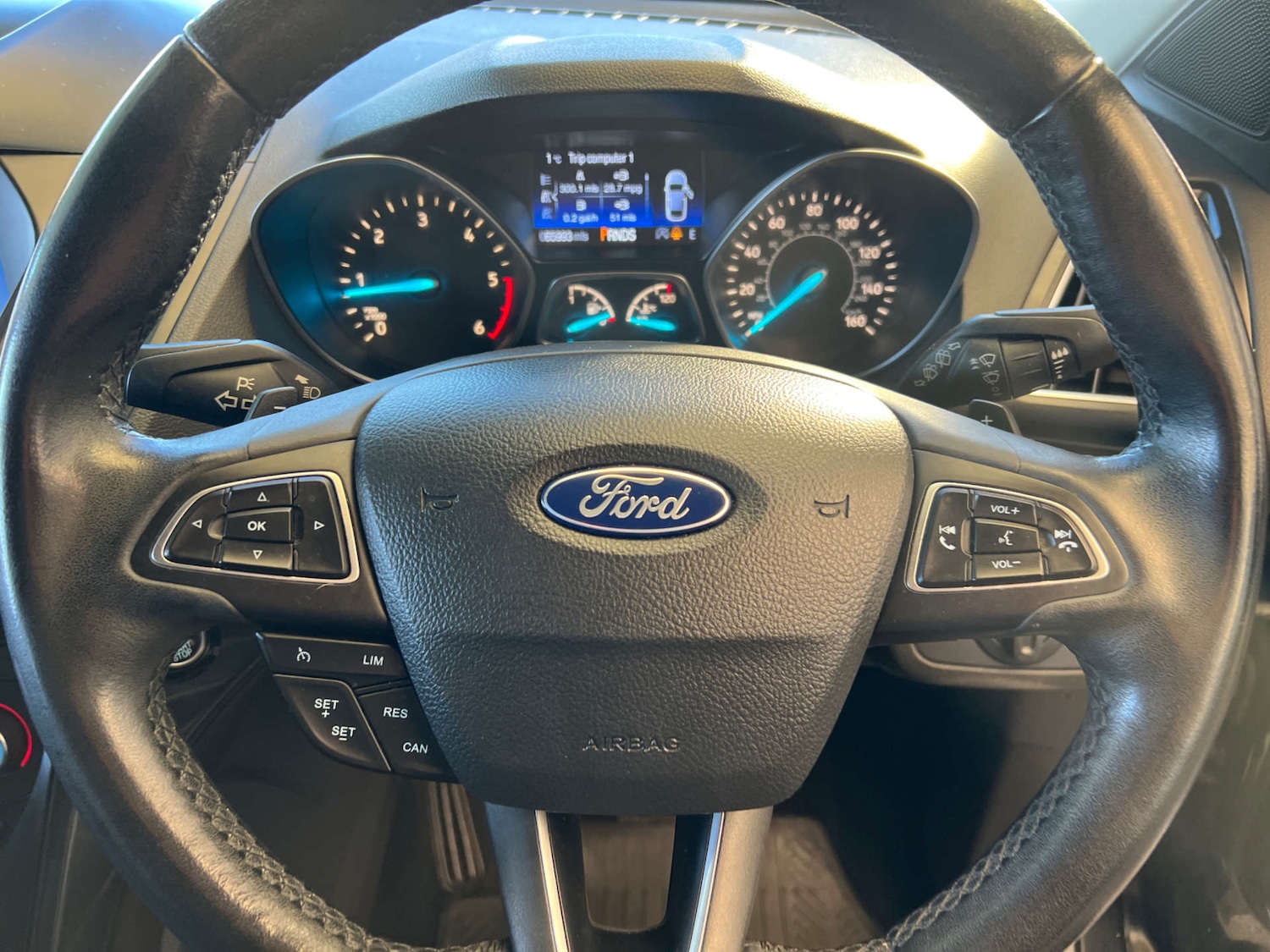 Used Ford Kuga 2017 for sale - 76650410: Photo 12