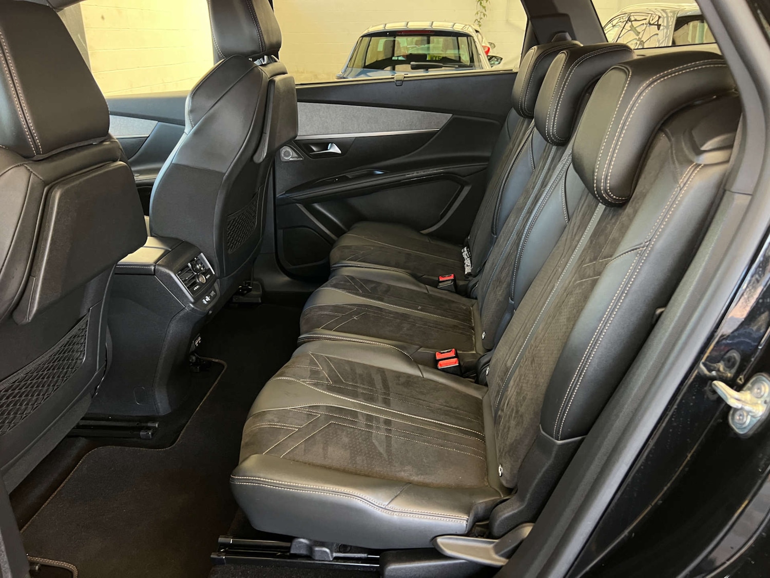 Used Peugeot 5008 2021 for sale - 77750352: Photo 24