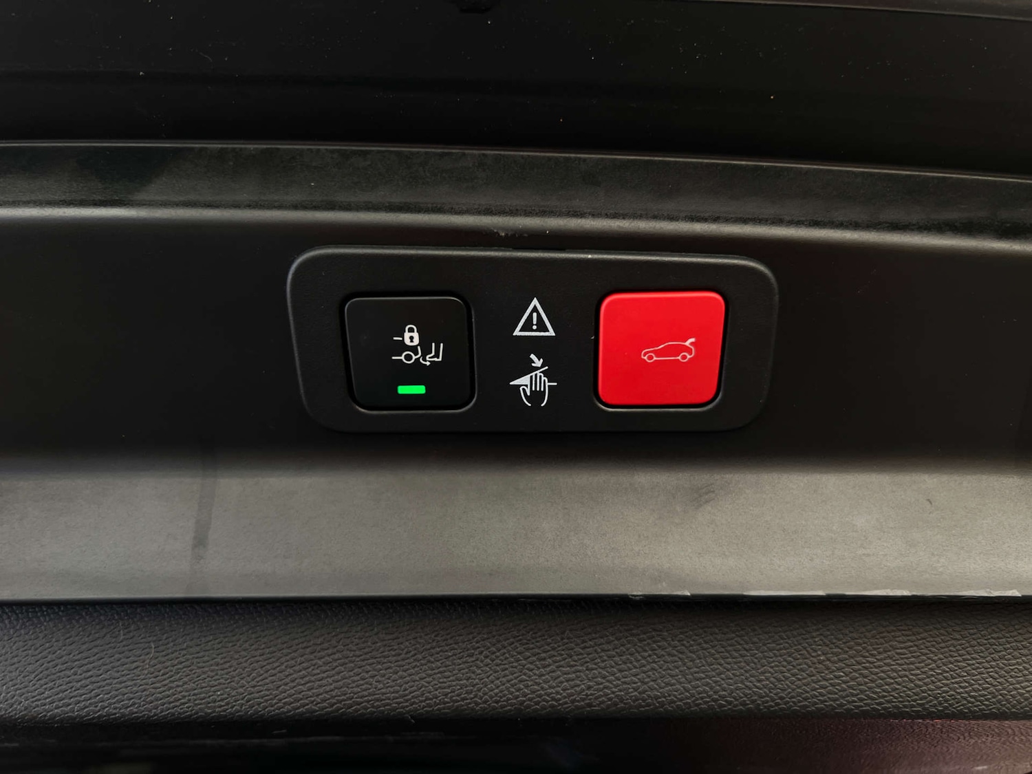 Used Peugeot 5008 2021 for sale - 77750352: Photo 25