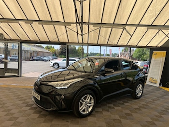 Used Toyota C-HR 2021 for sale - 75105933: Photo