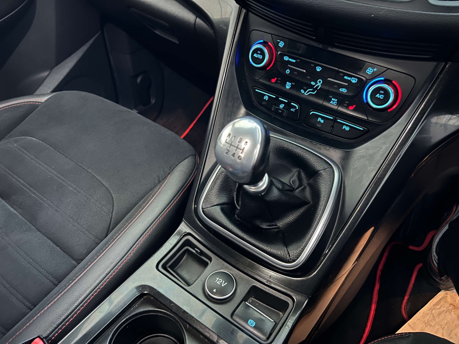 Used Ford Kuga 2018 for sale - 76591227: Photo 14