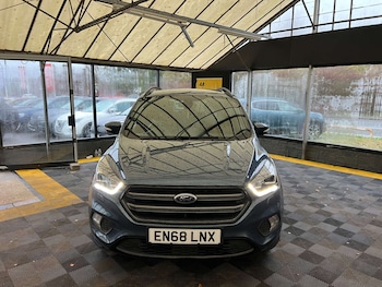 Used Ford Kuga 2018 for sale - 76591227: Photo