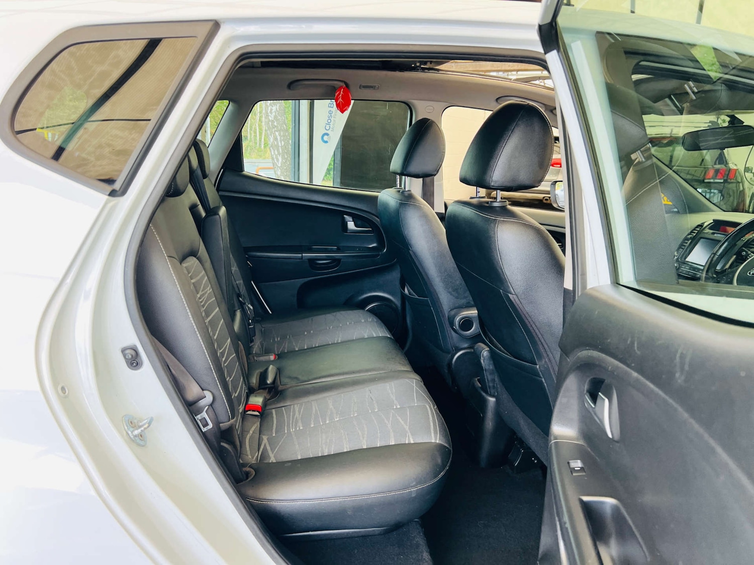 Vehicle 29