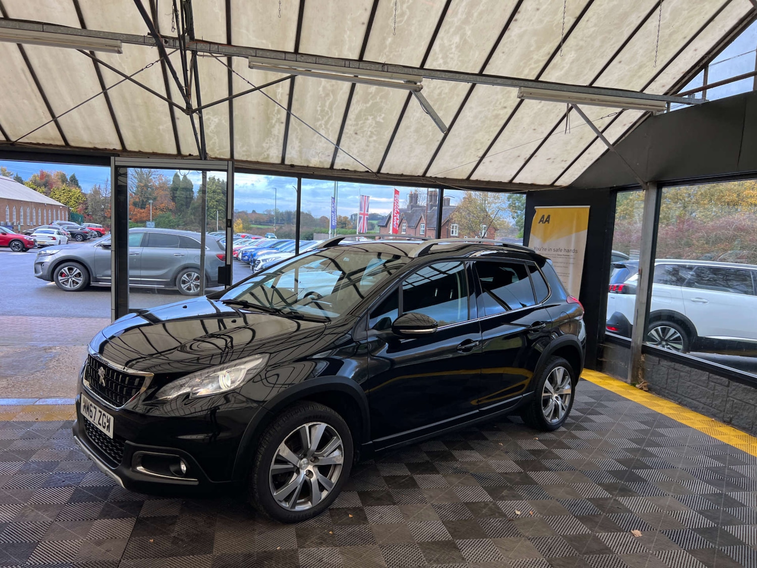 Used Peugeot 2008 2018 for sale - 76520327: Photo 4