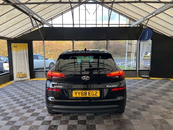 Used Hyundai TUCSON 2018 for sale - 76436641: Photo