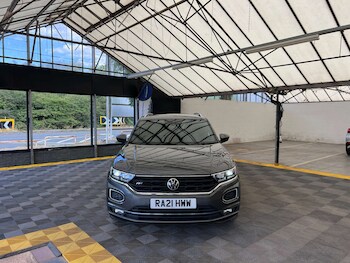 Used Volkswagen T-Roc 2021 for sale - 79463771: Photo