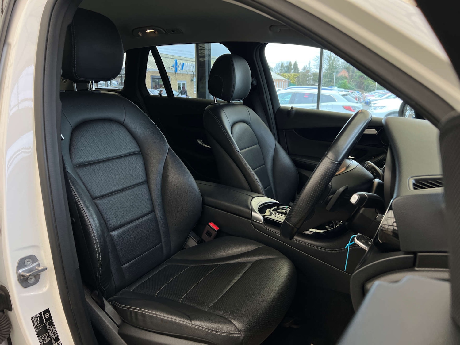 Used Mercedes-Benz GLC 2018 for sale - 77797071: Photo 11