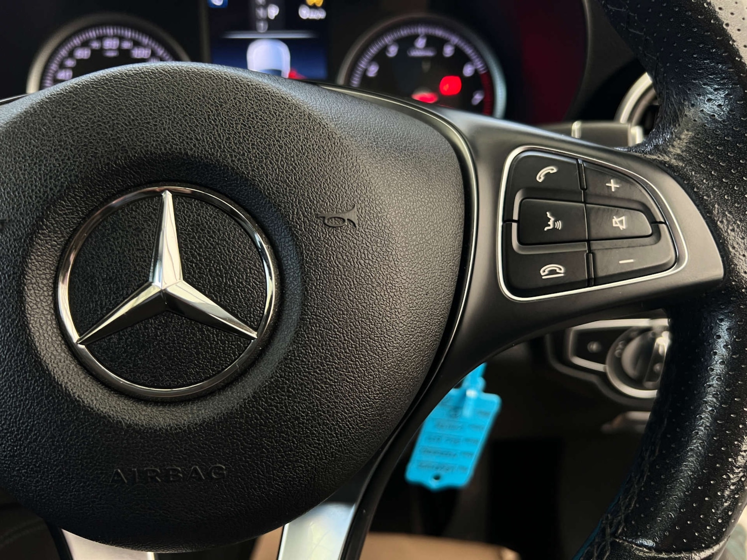 Used Mercedes-Benz GLC 2018 for sale - 77797071: Photo 16