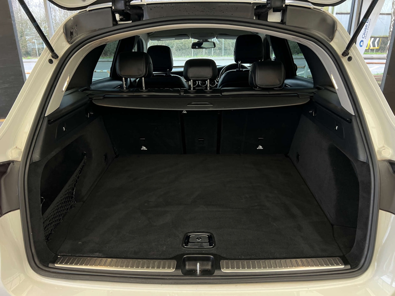 Used Mercedes-Benz GLC 2018 for sale - 77797071: Photo 28