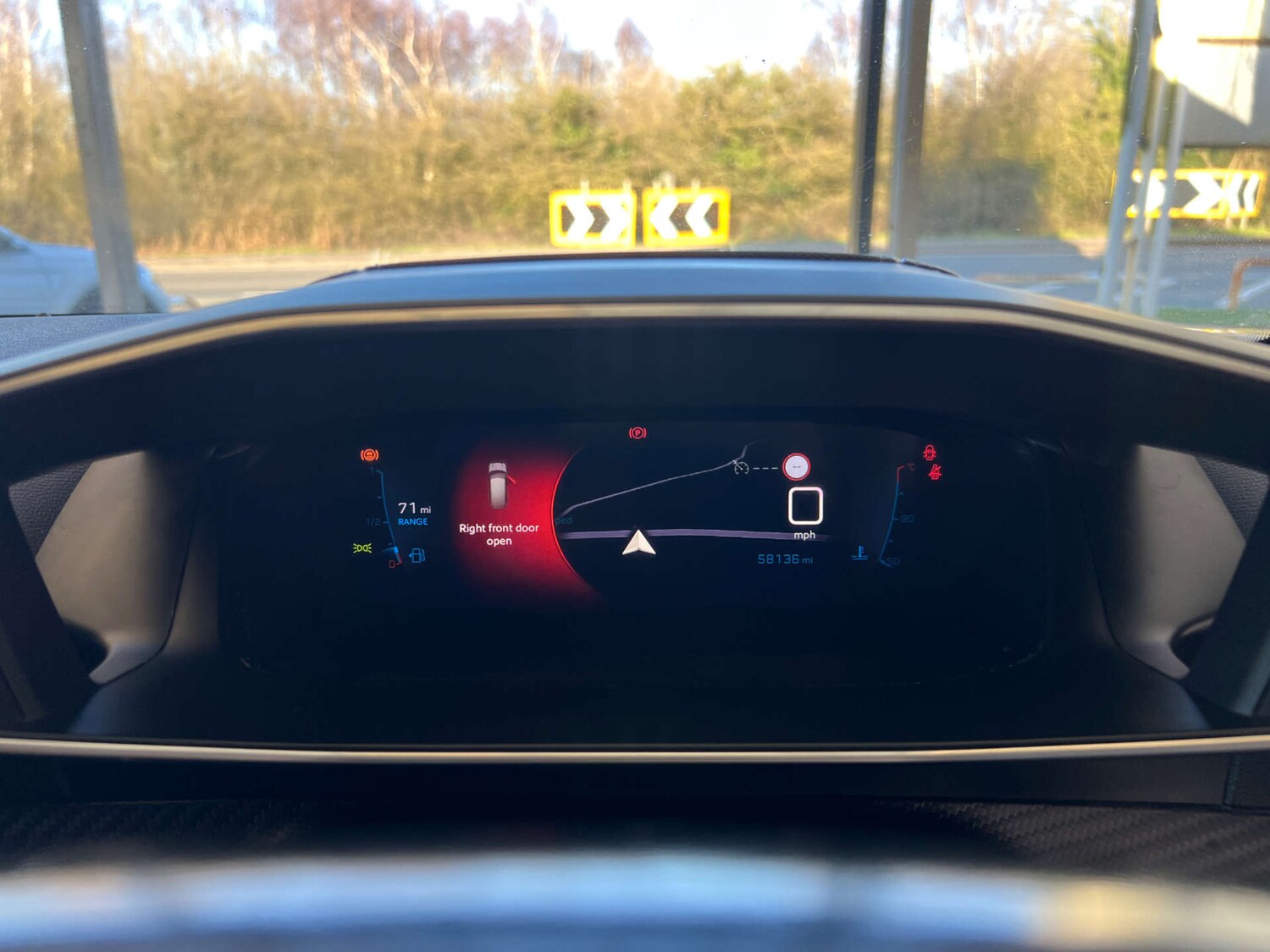 Used Peugeot 2008 2021 for sale - 77930566: Photo 13