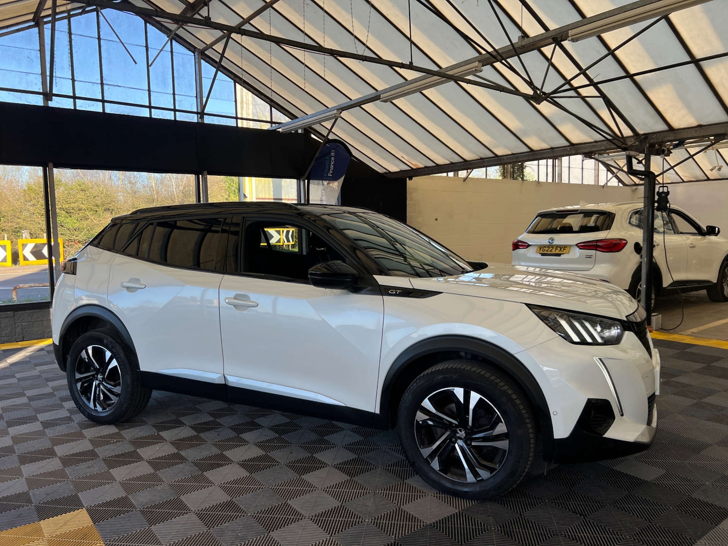 Used Peugeot 2008 2021 for sale - 77930566: Photo 3