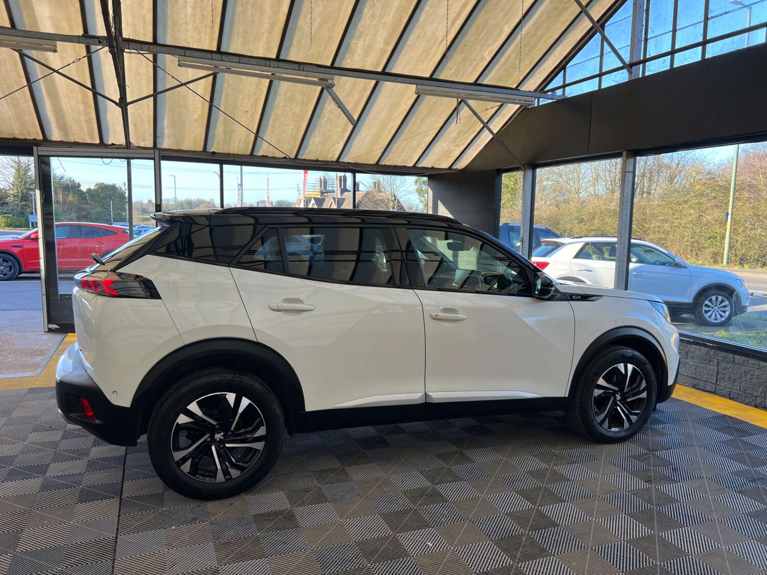 Used Peugeot 2008 2021 for sale - 77930566: Photo 9