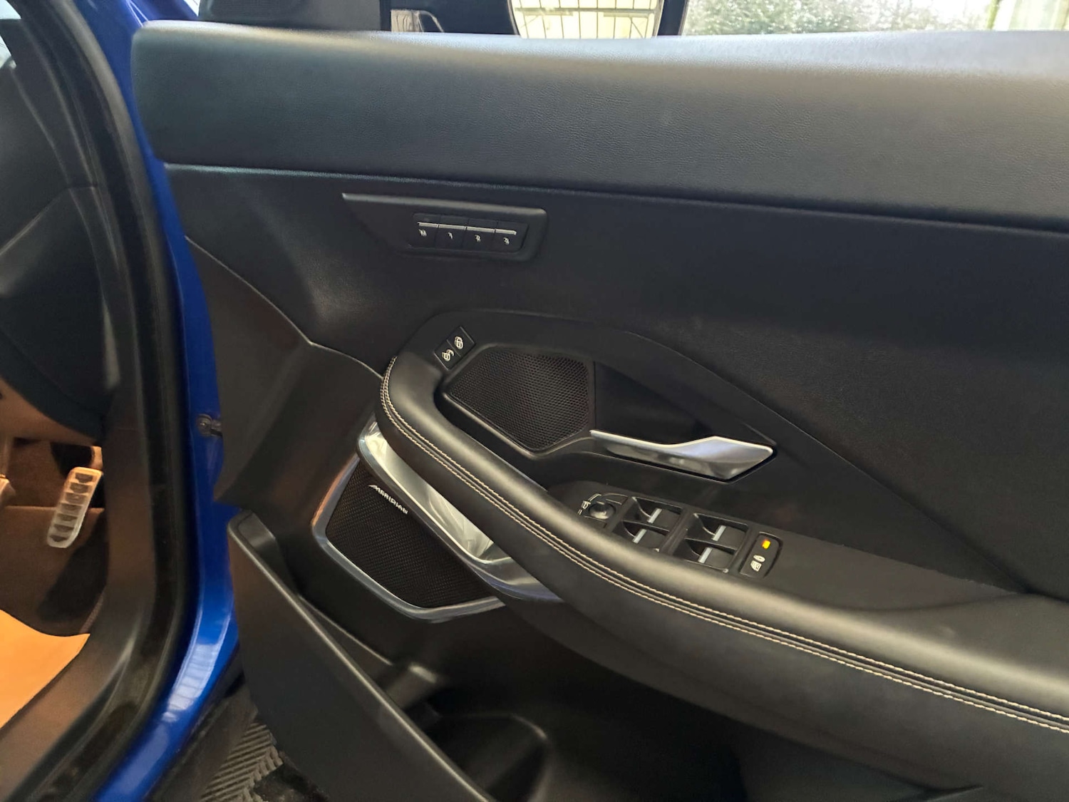 Used Jaguar E-Pace 2019 for sale - 77189528: Photo 12