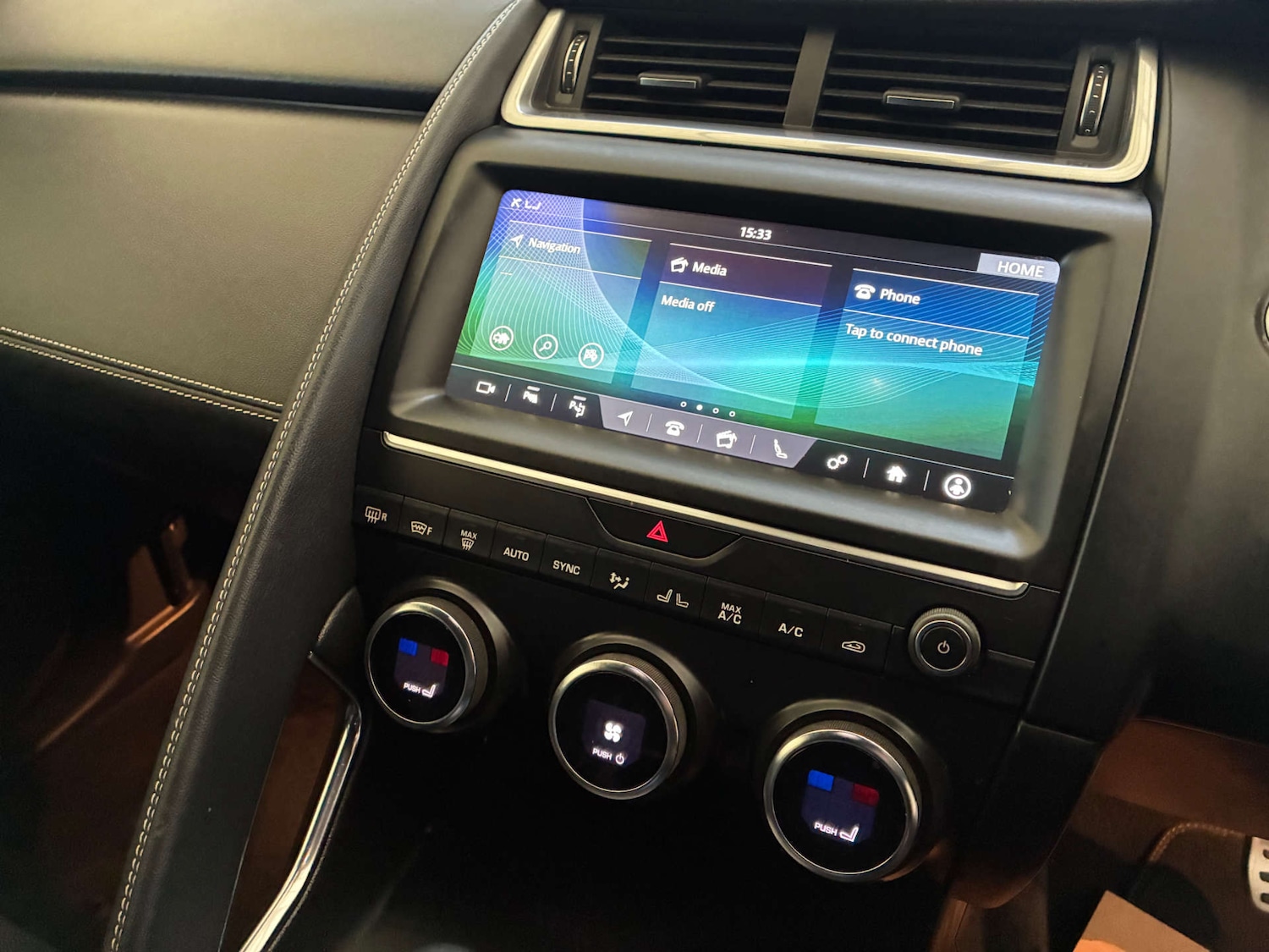 Used Jaguar E-Pace 2019 for sale - 77189528: Photo 18