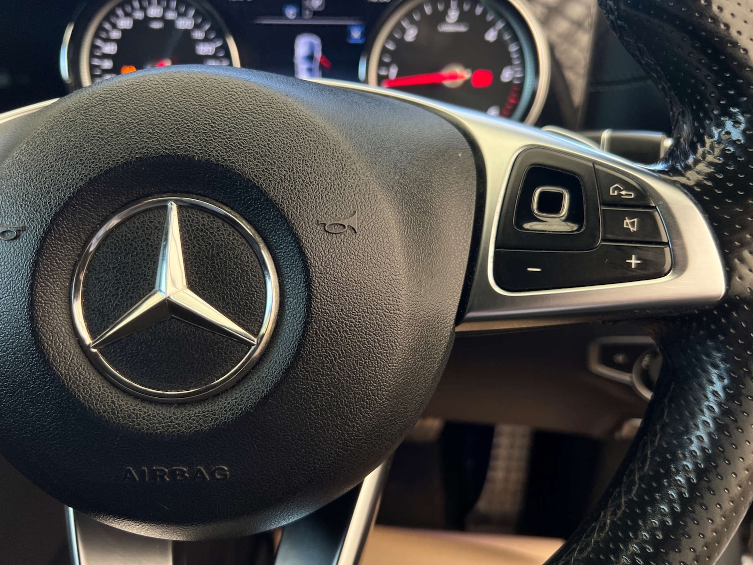 Used Mercedes-Benz E Class 2017 for sale - 78125390: Photo 16