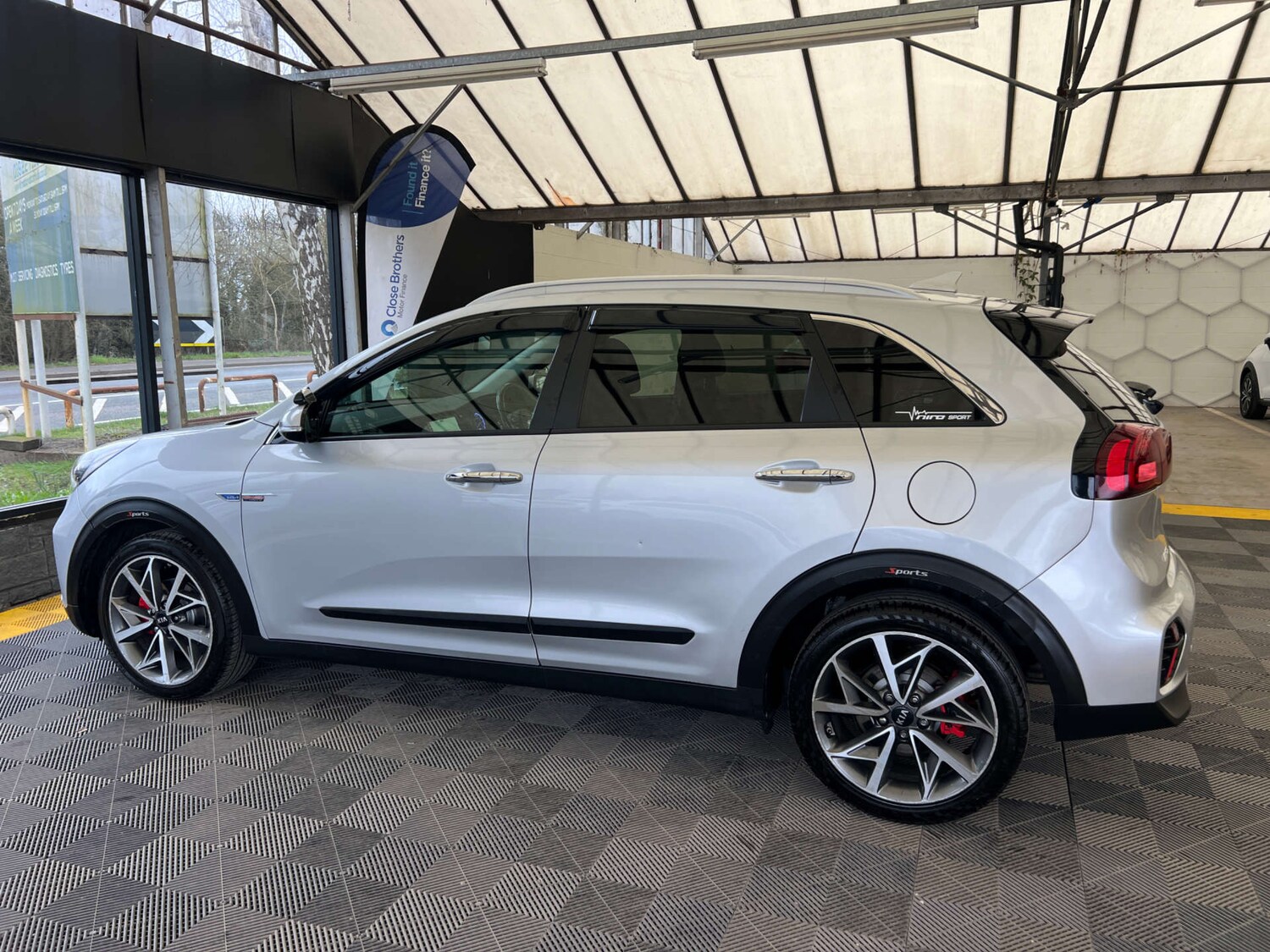 Used Kia Niro 2020 for sale - 77931938: Photo 7