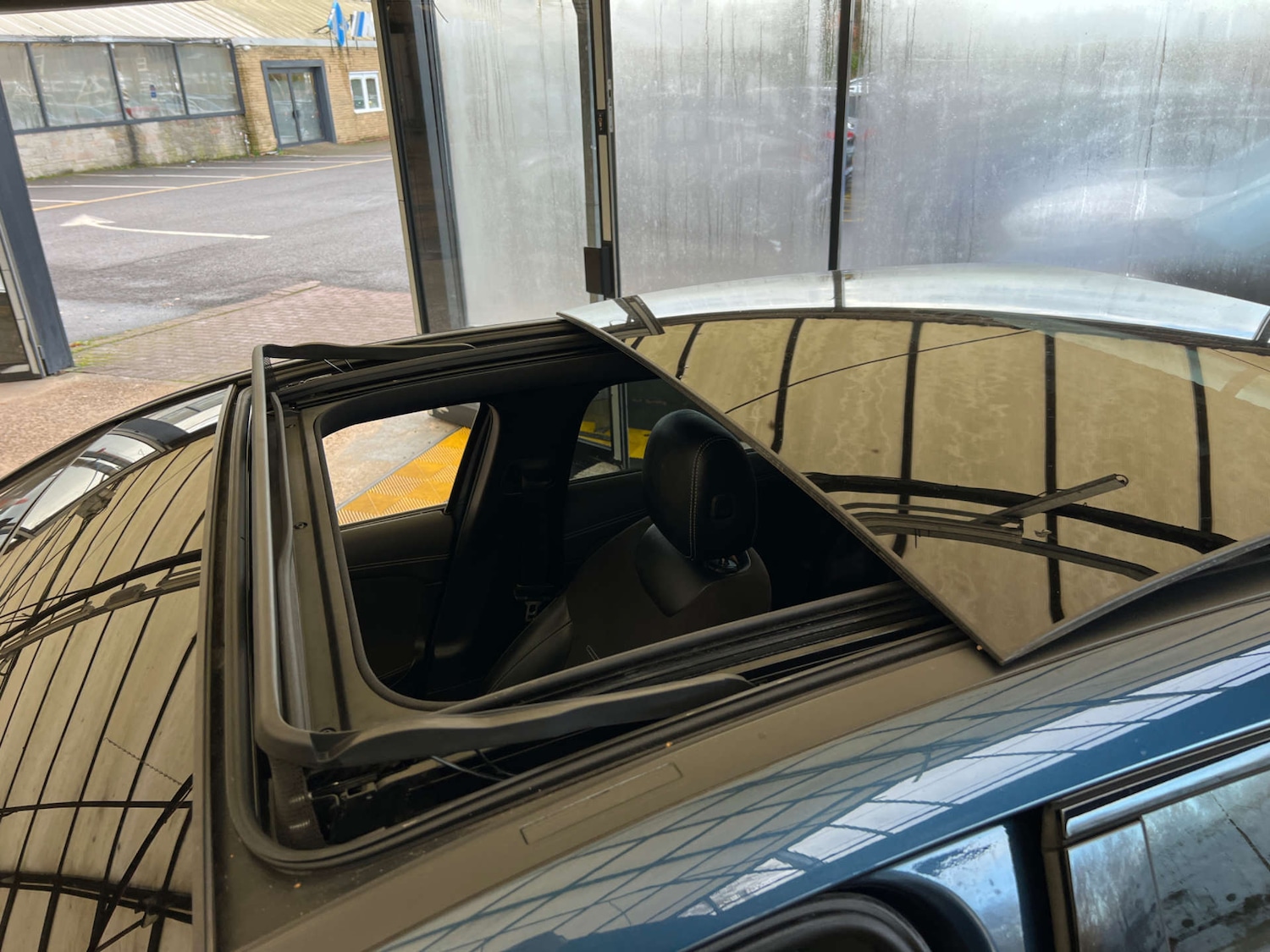 Used Mercedes-Benz A-Class 2021 for sale - 76829866: Photo 30