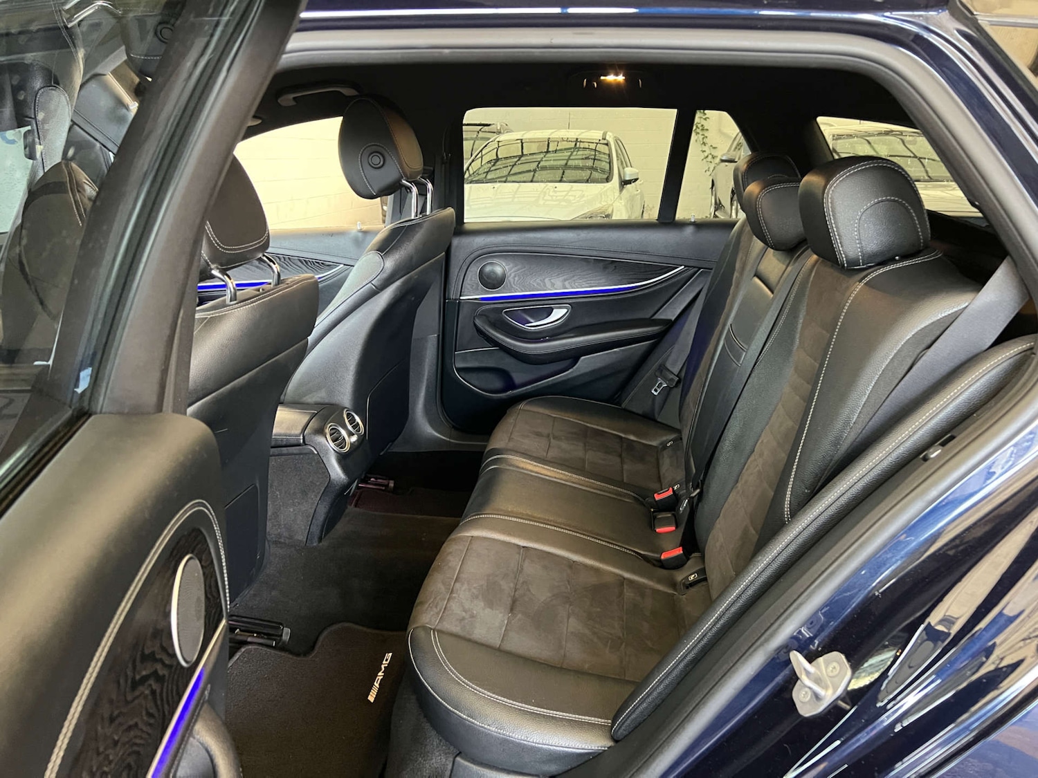 Used Mercedes-Benz E Class 2018 for sale - 76412611: Photo 30