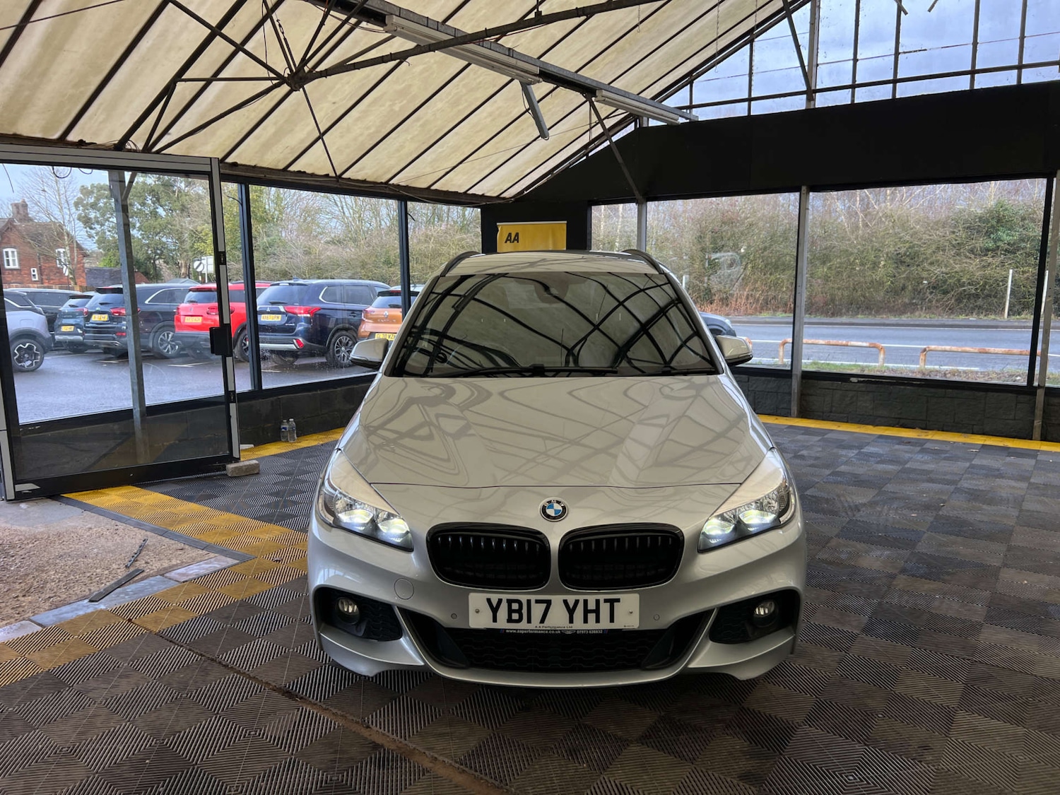 Used BMW 2 Series 2017 for sale - 77342187: Photo 4