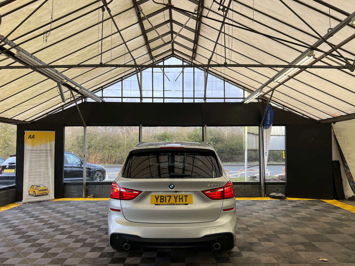 Used BMW 2 Series 2017 for sale - 77342187: Photo 8