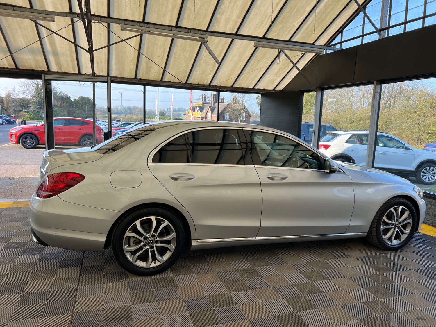 Used Mercedes-Benz C Class 2018 for sale - 77979862: Photo 9