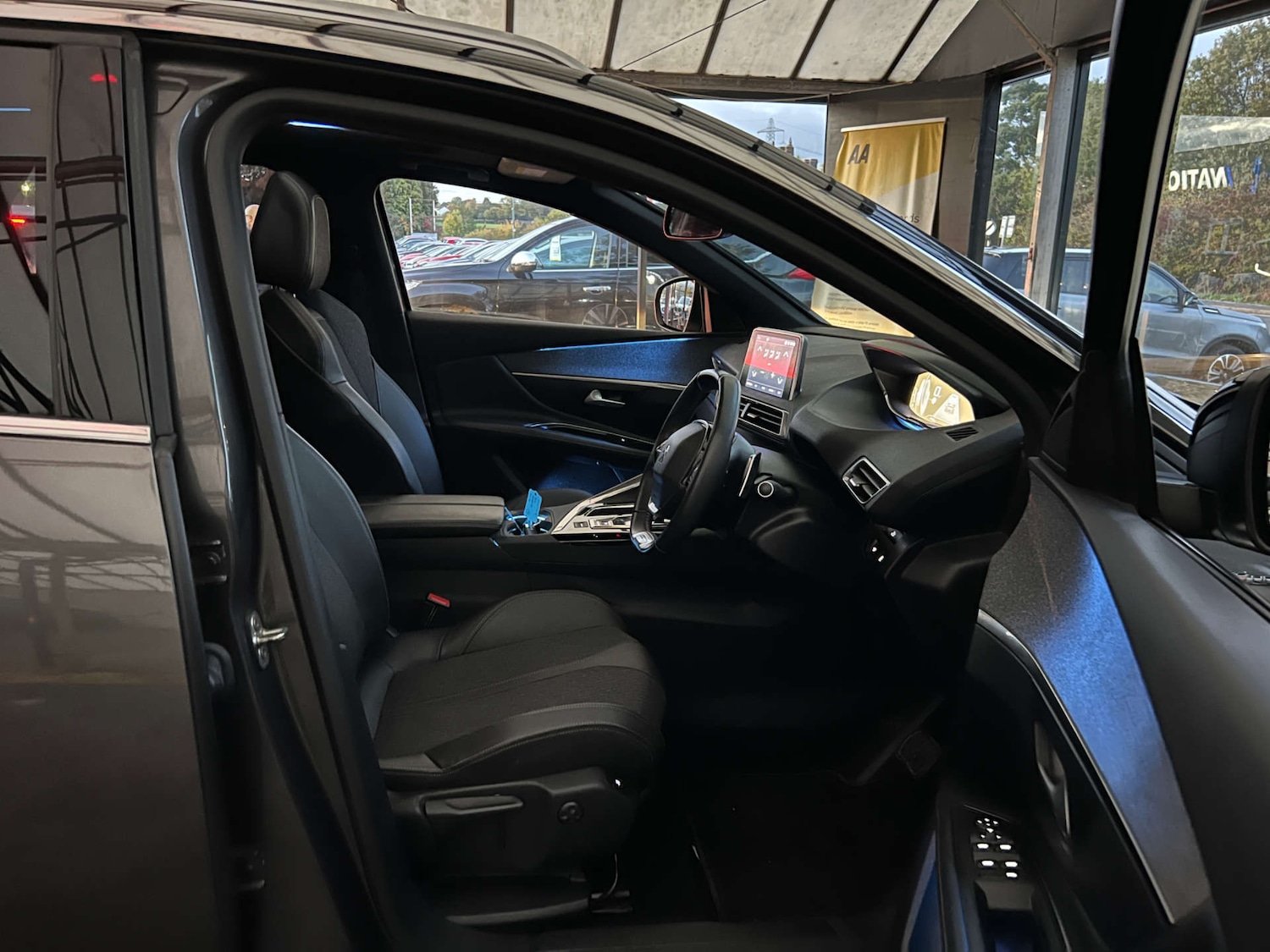 Used Peugeot 3008 2020 for sale - 76339952: Photo 7