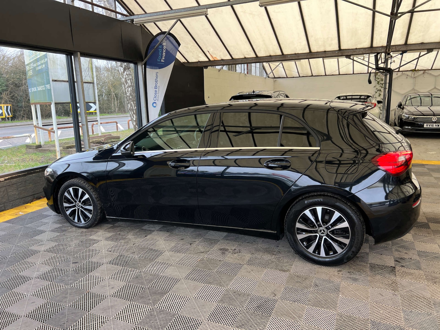 Used Mercedes-Benz A-Class 2020 for sale - 77595685: Photo 4