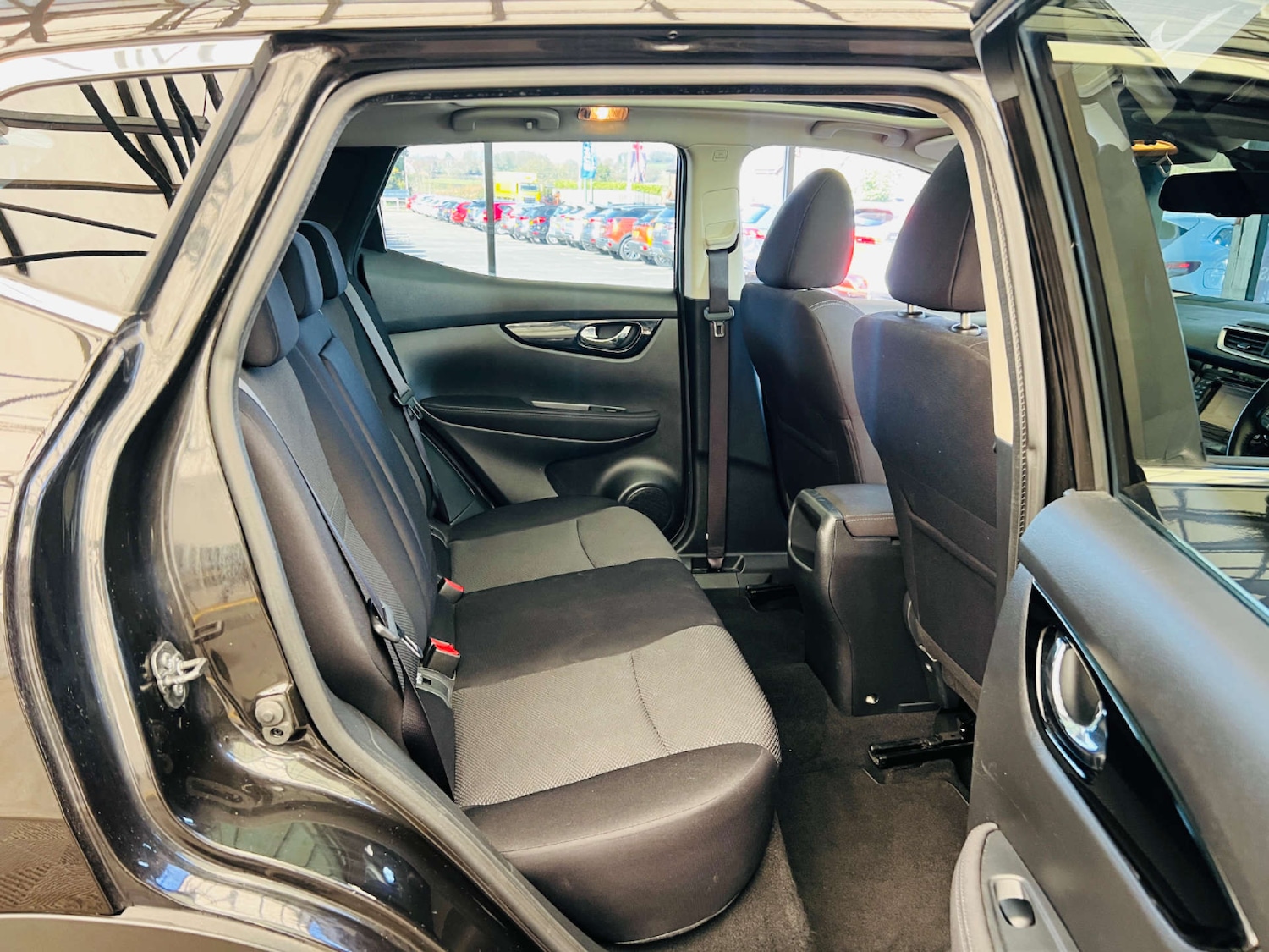 Used Nissan Qashqai 2016 for sale - 77285501: Photo 27