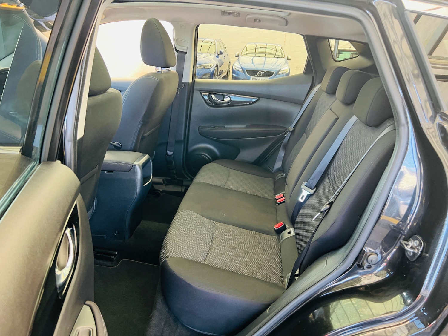 Used Nissan Qashqai 2016 for sale - 77285501: Photo 28