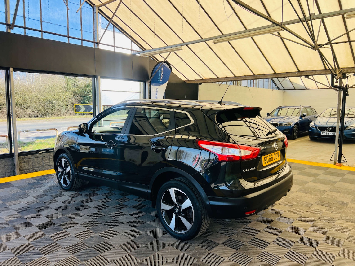 Used Nissan Qashqai 2016 for sale - 77285501: Photo 4