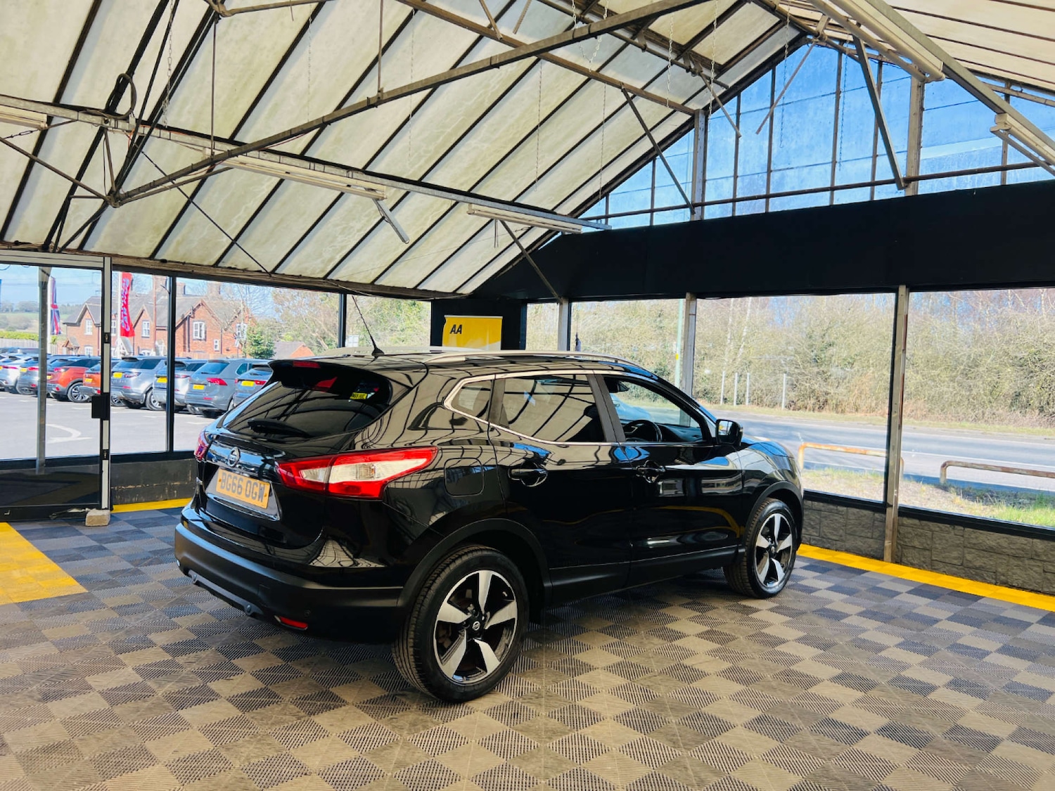 Used Nissan Qashqai 2016 for sale - 77285501: Photo 6