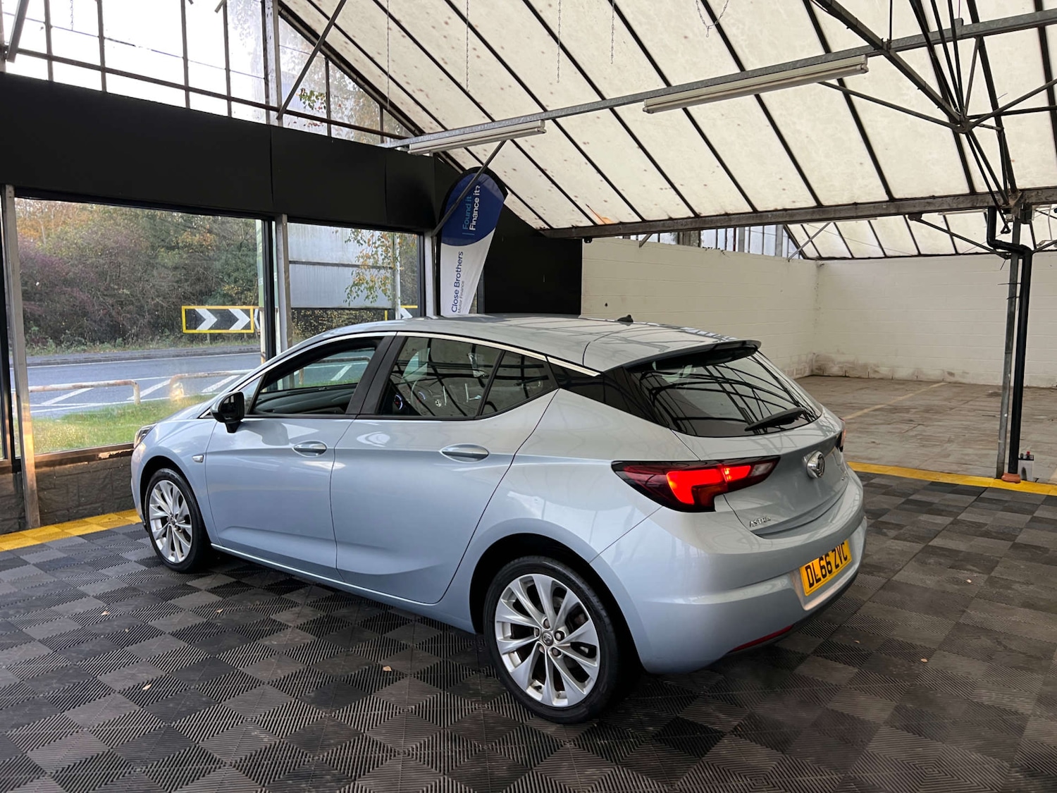 Used Vauxhall Astra 2016 for sale - 76541315: Photo 6