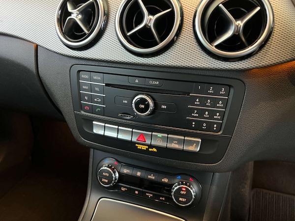 Used Mercedes-Benz B Class 2017 for sale - 76317065: Photo 20