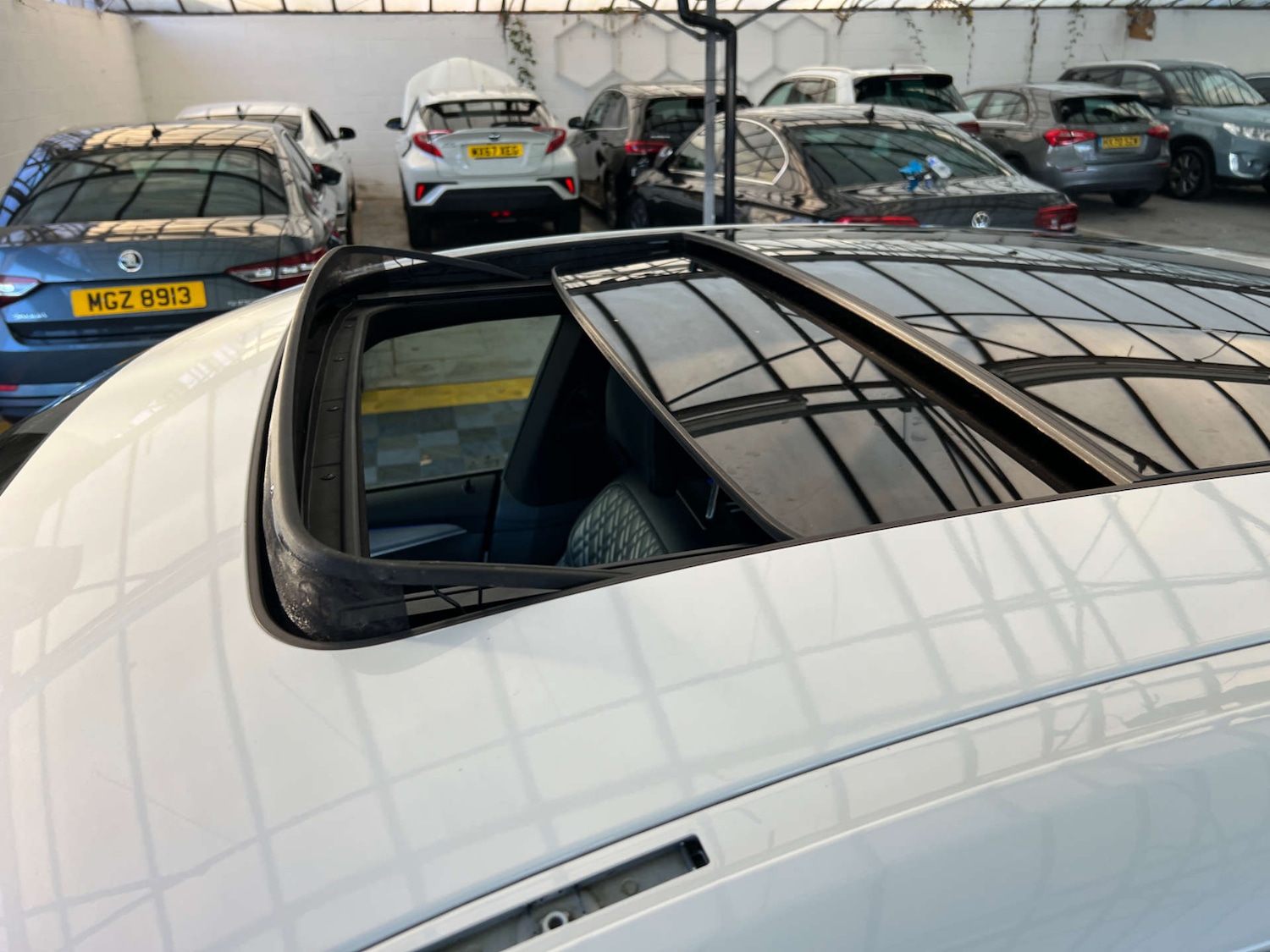 Used BMW 6 Series 2017 for sale - 77112884: Photo 29