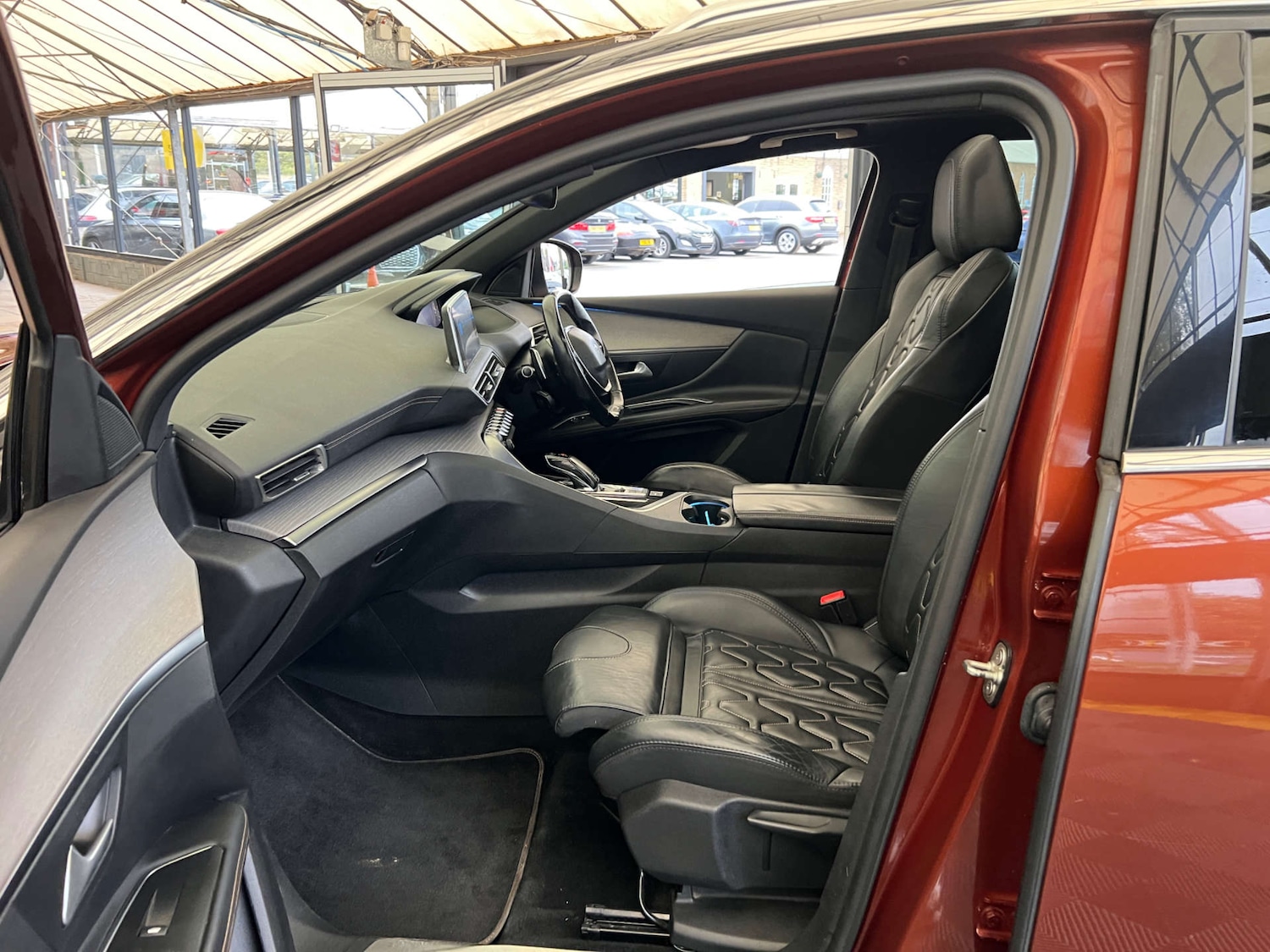 Used Peugeot 3008 2017 for sale - 77129037: Photo 25