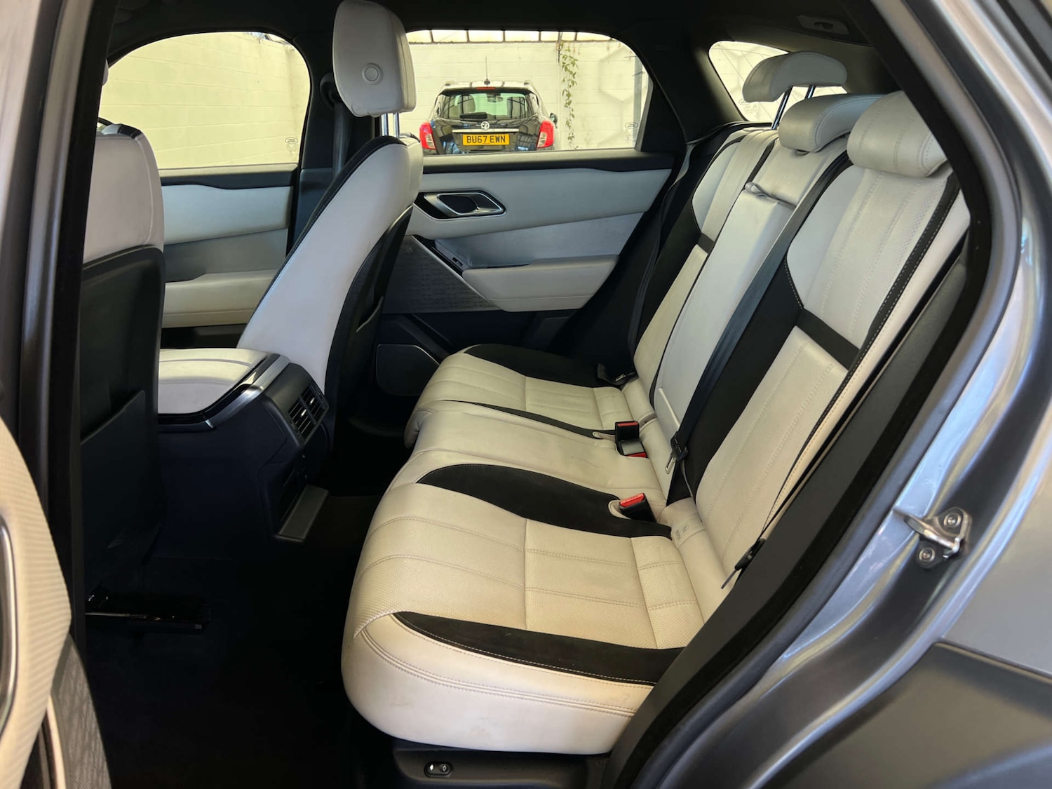Used Land Rover Range Rover Velar 2018 for sale - 77896029: Photo 23