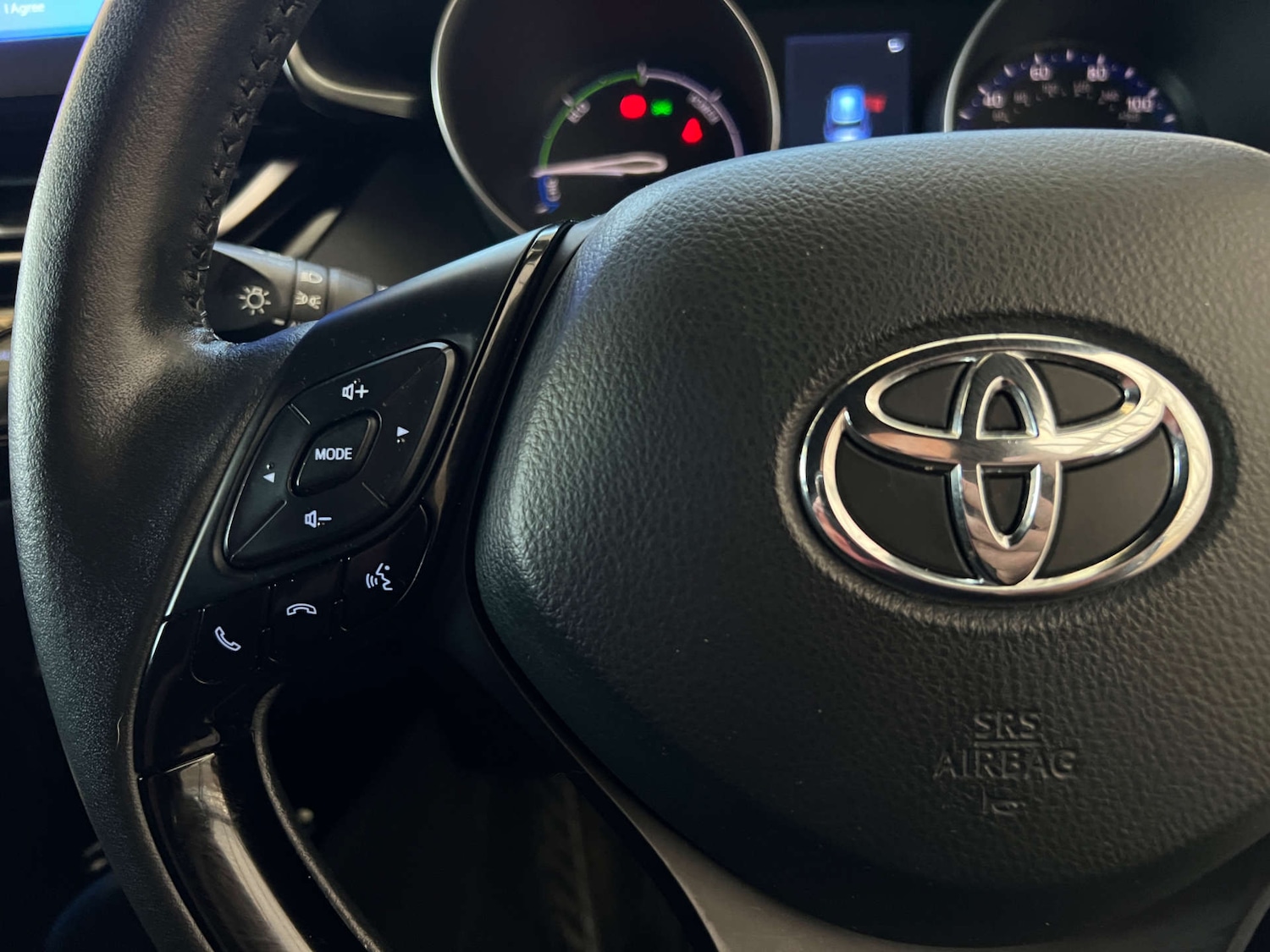 Used Toyota C-HR 2023 for sale - 77704368: Photo 12