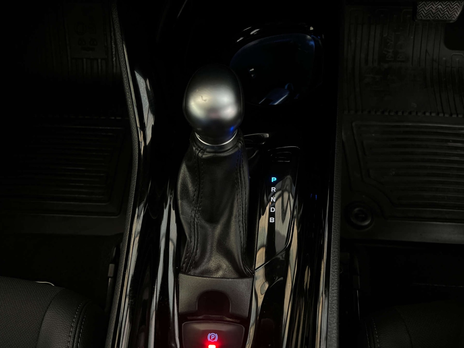 Used Toyota C-HR 2023 for sale - 77704368: Photo 22