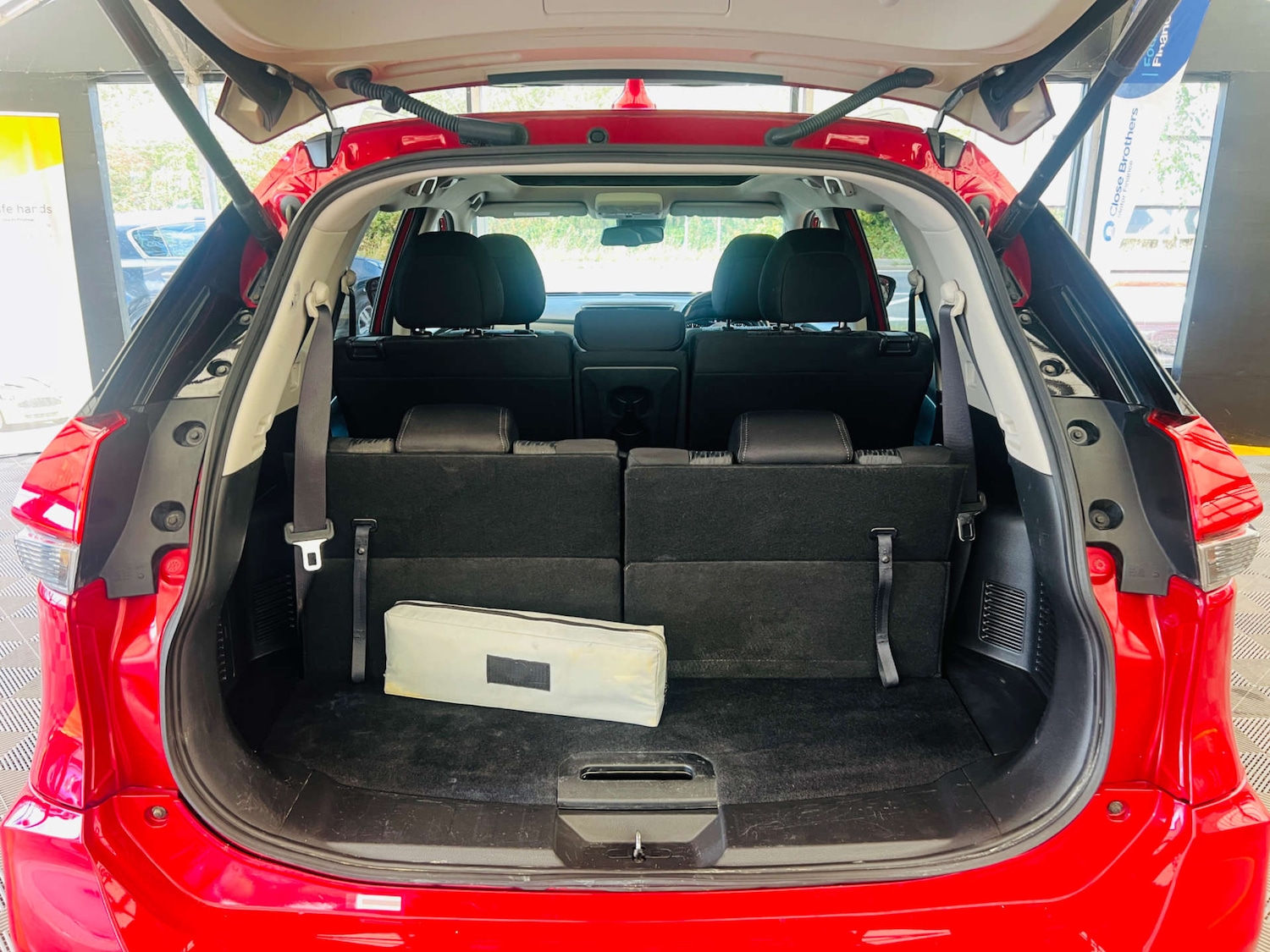 Vehicle 33