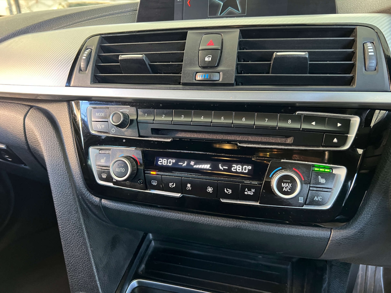 Used BMW 3 Series 2018 for sale - 76650398: Photo 19