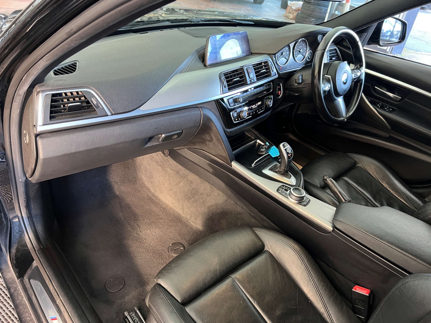 Used BMW 3 Series 2018 for sale - 76650398: Photo 28