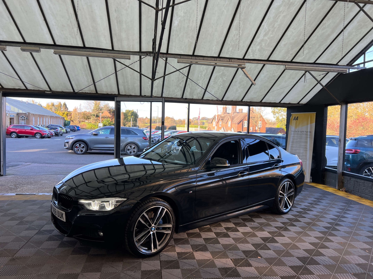 Used BMW 3 Series 2018 for sale - 76650398: Photo 4
