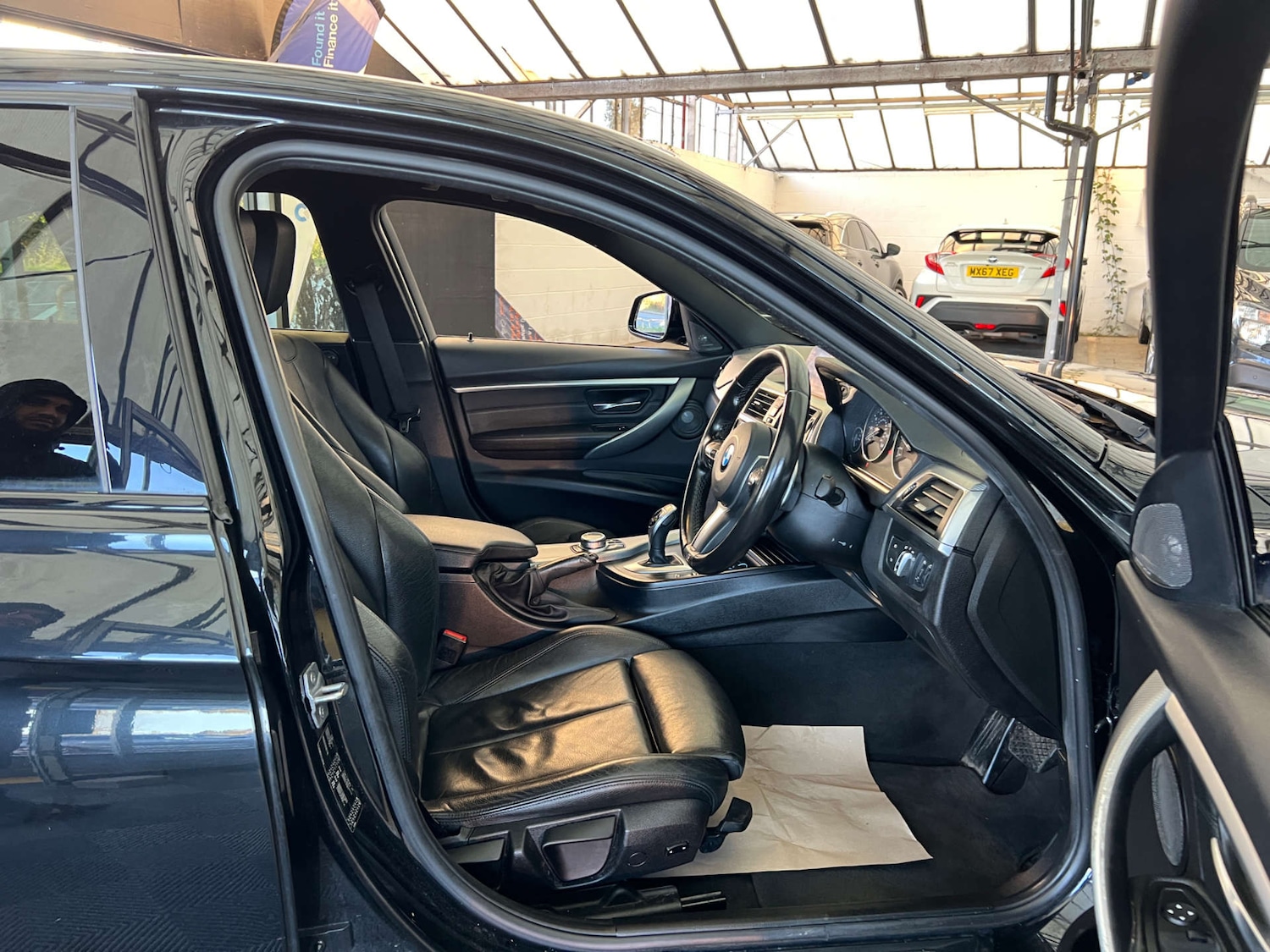 Used BMW 3 Series 2018 for sale - 76650398: Photo 9